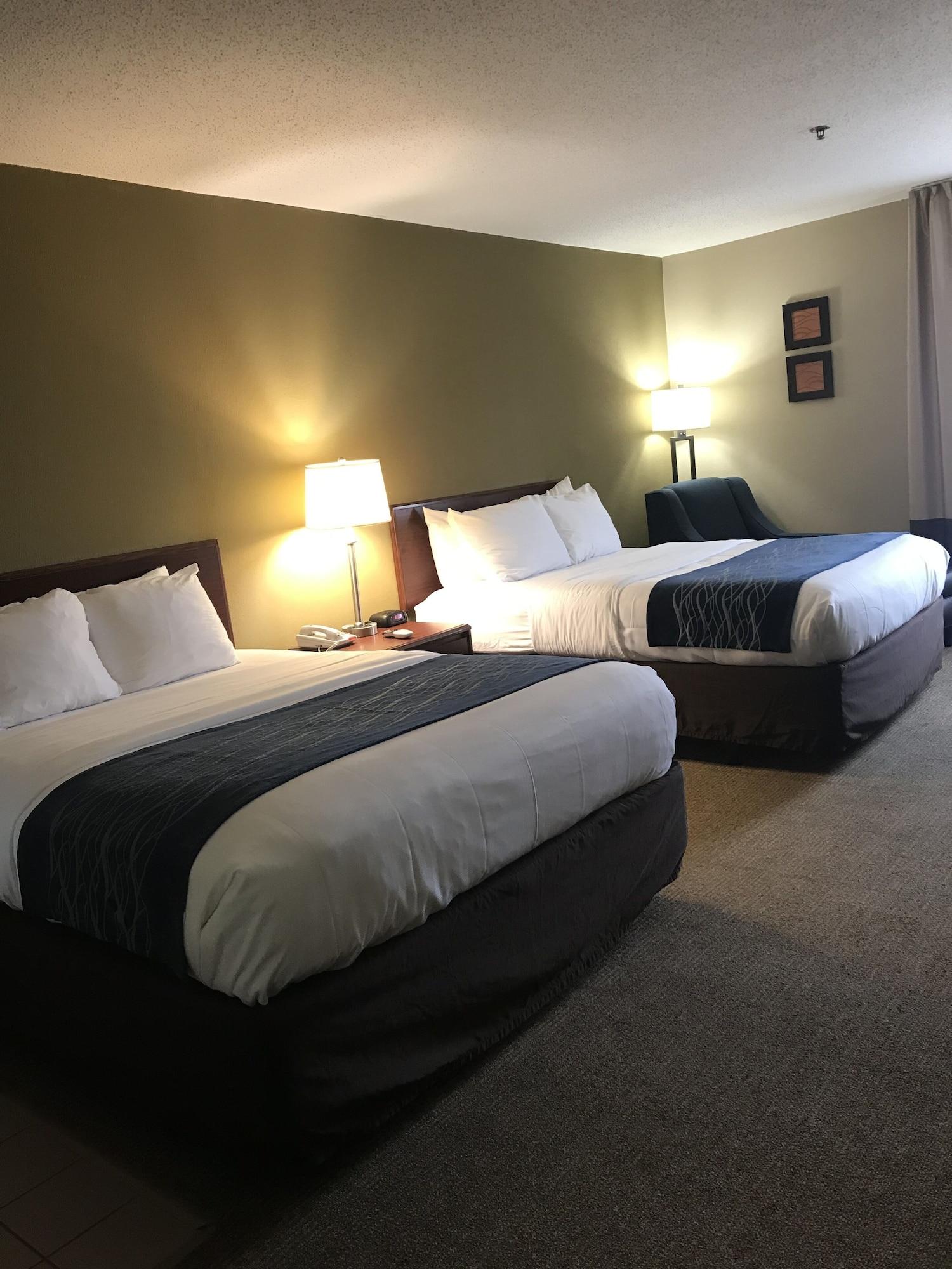 Comfort Inn Cambridge Exterior photo