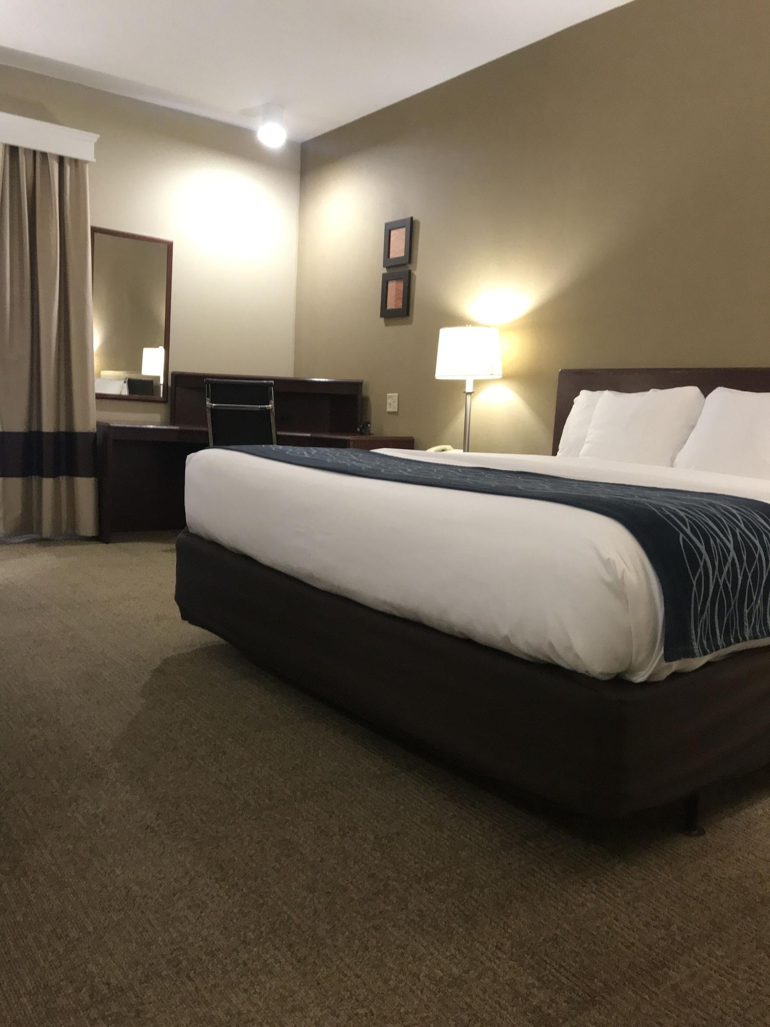 Comfort Inn Cambridge Exterior photo