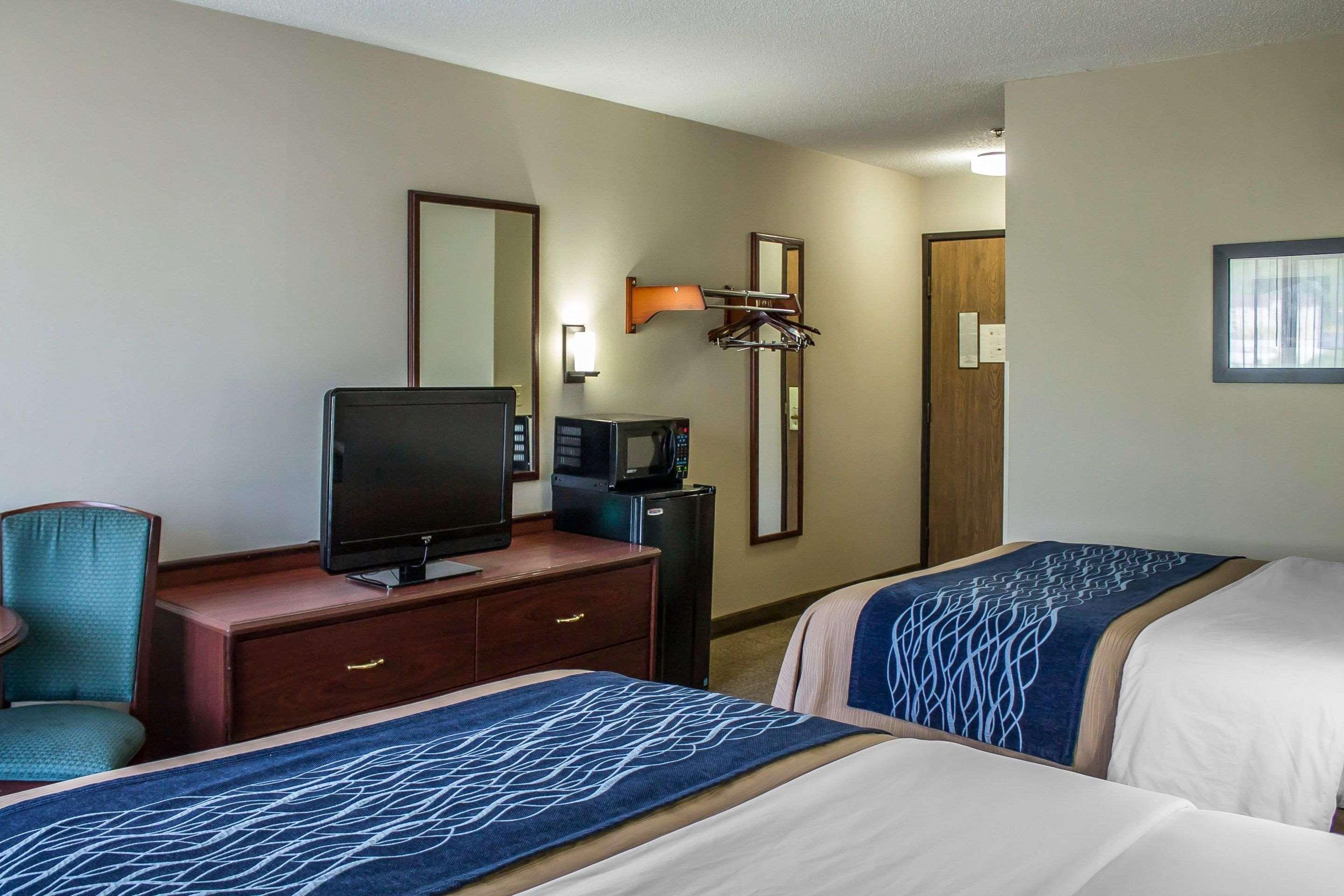 Comfort Inn Cambridge Exterior photo