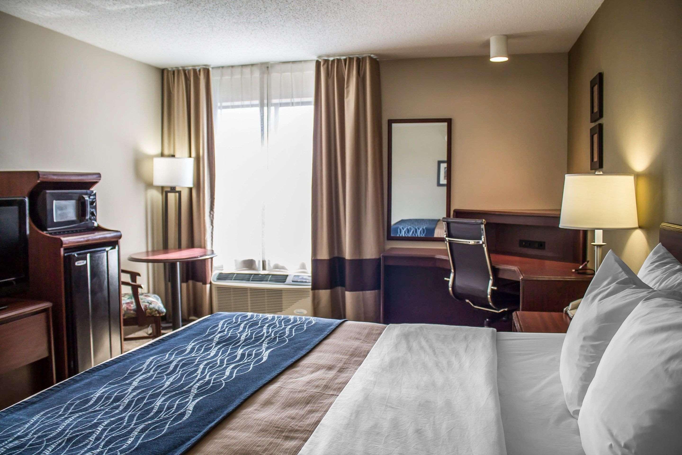 Comfort Inn Cambridge Exterior photo