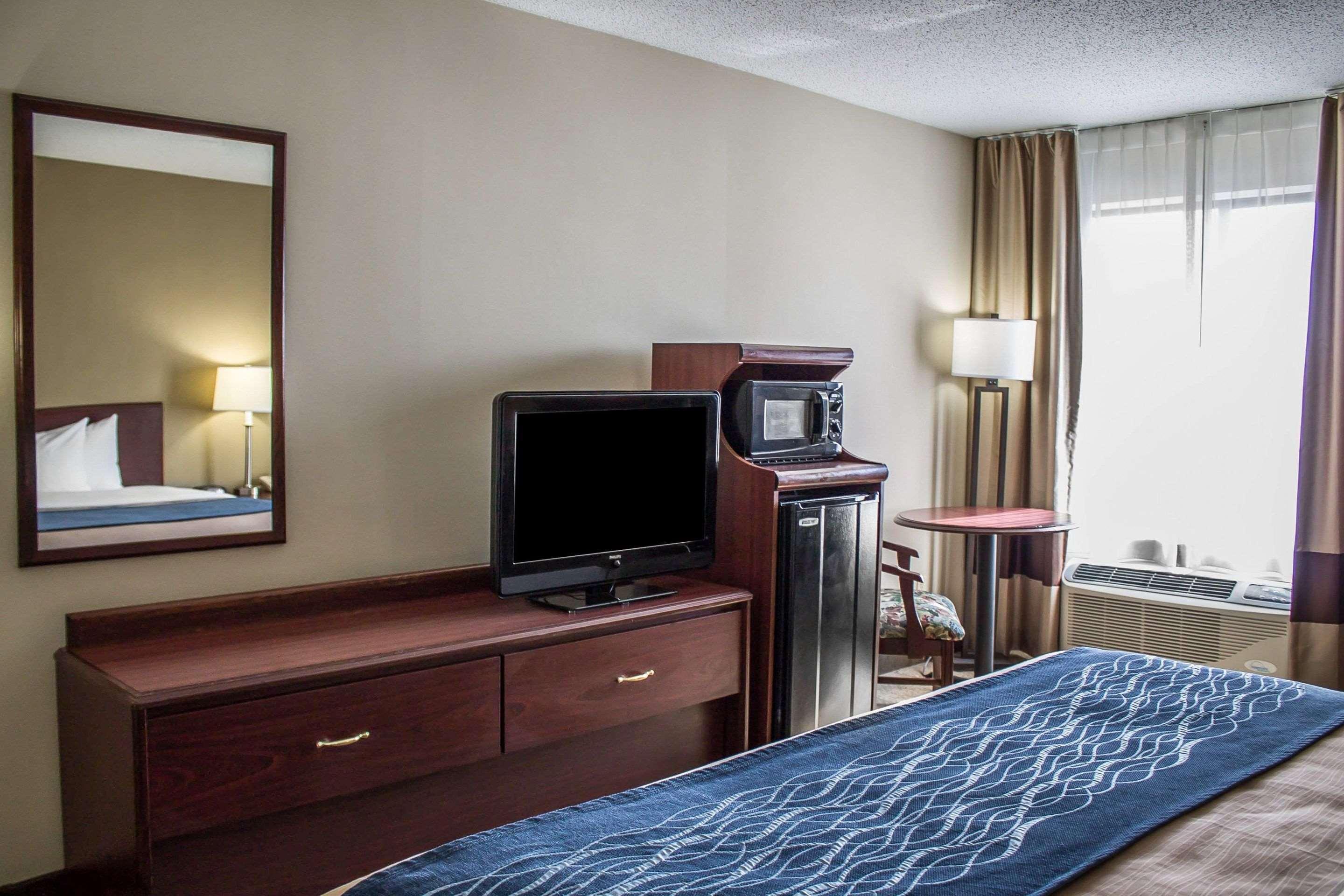 Comfort Inn Cambridge Exterior photo